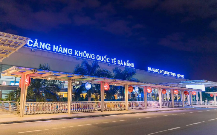 Dừng khẩn cấp chuyến bay khi hành khách nói chuyện cất súng trong hành lý