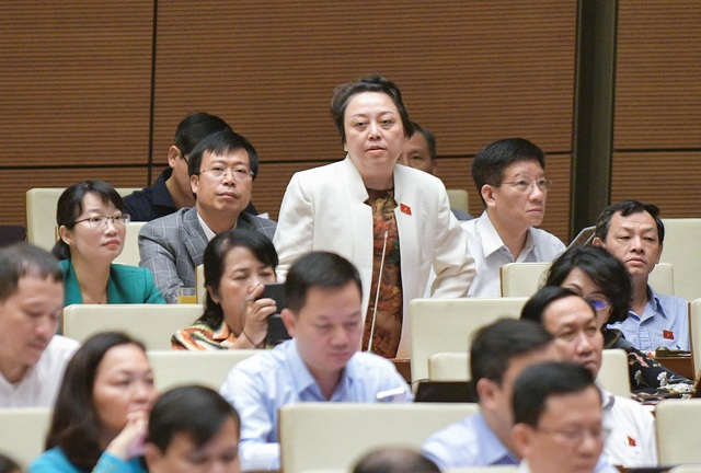 Để giảm tiền túi của người dân, cần chuyển đổi mô hình chăm sóc bệnh tật một cách bền vững- Ảnh 1. Để giảm tiền túi của người dân, cần chuyển đổi mô hình chăm sóc bệnh tật một cách bền vững- Ảnh 1.