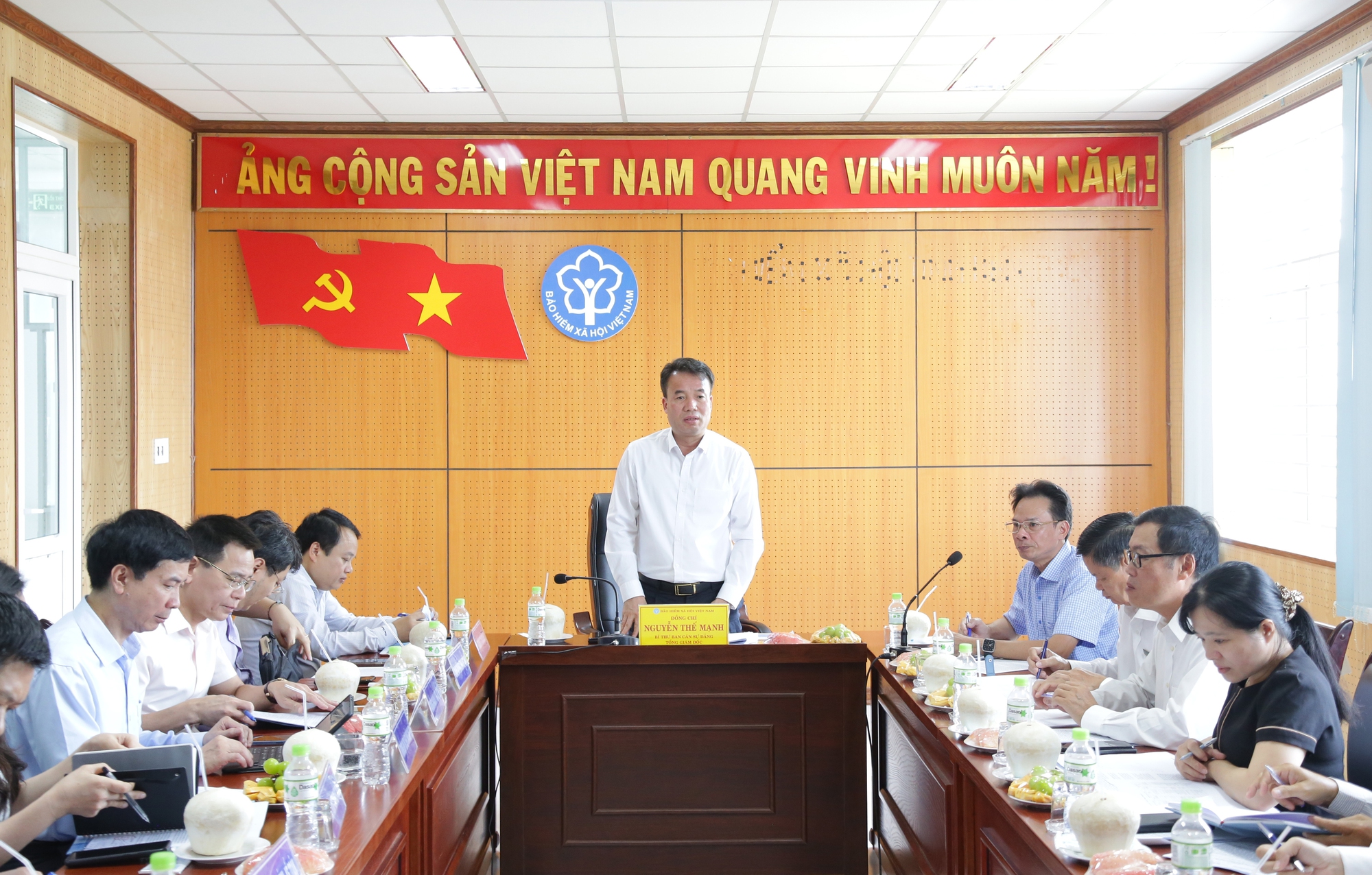 Tổng Giám đốc BHXH Việt Nam: Phát triển BHYT là trách nhiệm giúp người dân không rơi vào nghèo đói khi ốm đau, bệnh tật

- Ảnh 1.