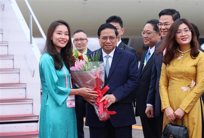 Thủ tướng Phạm Minh Chính tới Tokyo, bắt đầu chuyến công tác dự Hội nghị cấp cao kỷ niệm 50 năm quan hệ ASEAN – Nhật Bản- Ảnh 4. Thủ tướng Phạm Minh Chính tới Tokyo, bắt đầu chuyến công tác dự Hội nghị cấp cao kỷ niệm 50 năm quan hệ ASEAN – Nhật Bản- Ảnh 4.