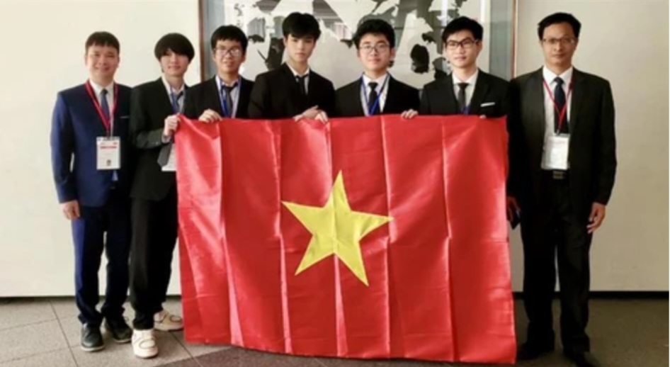 100% thí sinh Việt Nam đoạt giải tại các kỳ thi Olympic khu vực và quốc tế 2023- Ảnh 2.