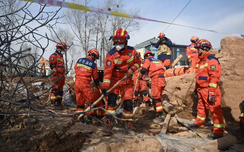 Động đất tại Trung Quốc: Đã phát hiện 137 người thiệt mạng
