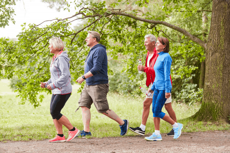 
Tốc độ đi bộ thế nào thì tốt cho sức khoẻ và giảm nguy cơ mắc đái tháo đường?- Ảnh 2.