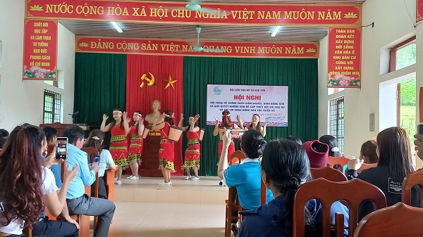 Đối thoại về những vấn đề cấp thiết đối với phụ nữ, trẻ em vùng đồng bào DTTS xã biên giới Hóa Sơn- Ảnh 1.