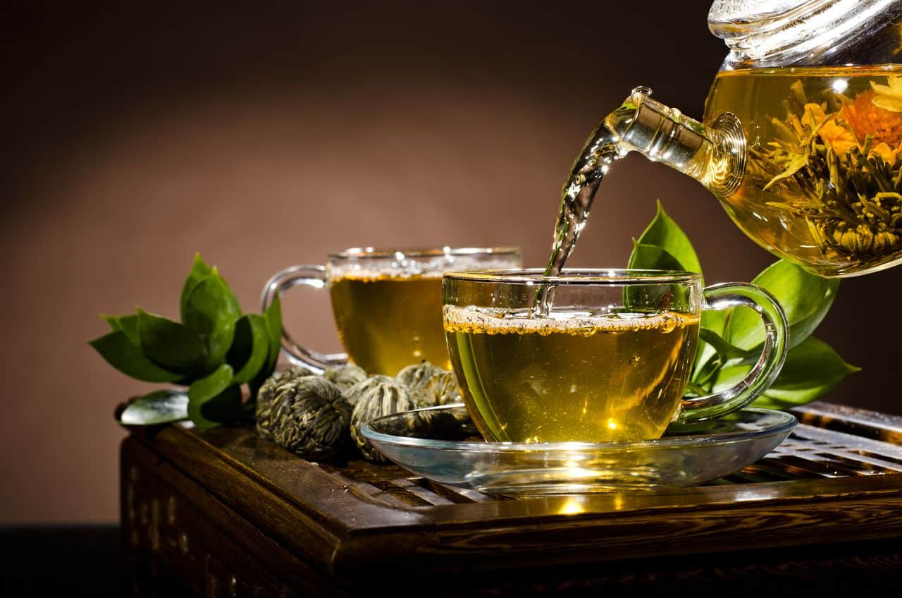 5 lợi ích giảm cân tiềm năng của trà xanh- Ảnh 1.