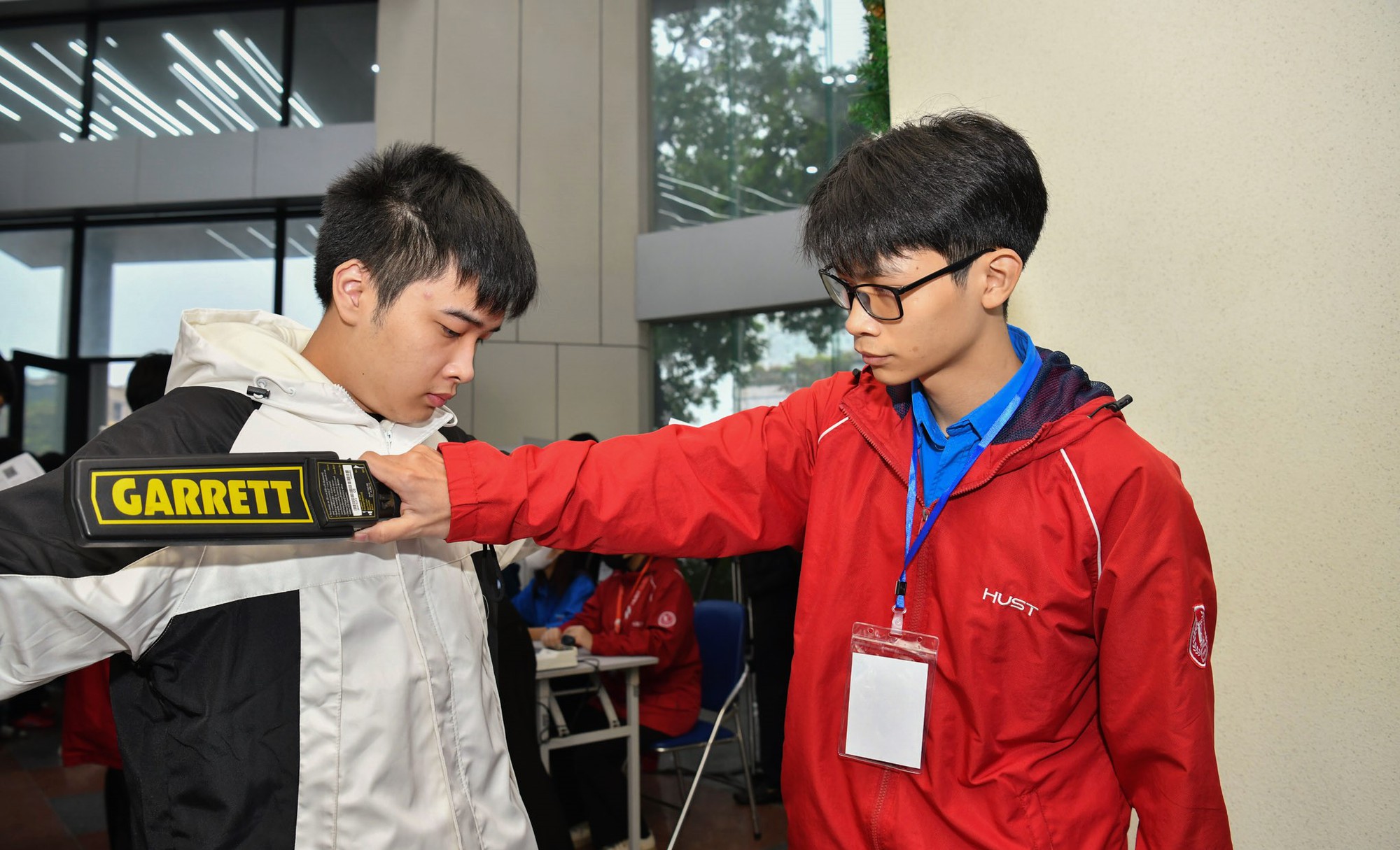Gần 3.000 thí sinh đầu tiên "mở hàng" tranh suất vào đại học 2024- Ảnh 3. Gần 3.000 thí sinh đầu tiên "mở hàng" tranh suất vào đại học 2024- Ảnh 3.