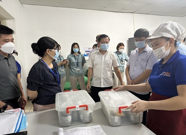 Đảm bảo sức khỏe người dân: Hà Nội yêu cầu công khai các vụ vi phạm về an toàn thực phẩm dịp cuối năm- Ảnh 3.