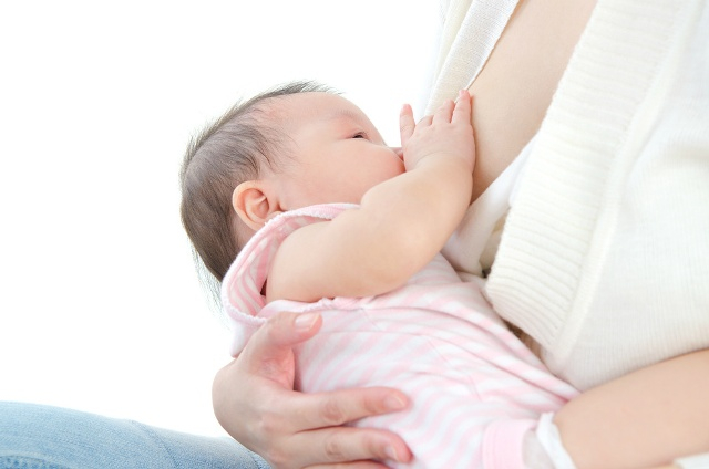 Ảnh hưởng của chế độ dinh dưỡng của bà mẹ cho con bú đối với sữa mẹ- Ảnh 2.