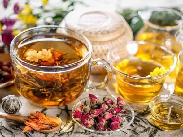 trà thảo dược giúp giảm rối loạn tiêu hóa
