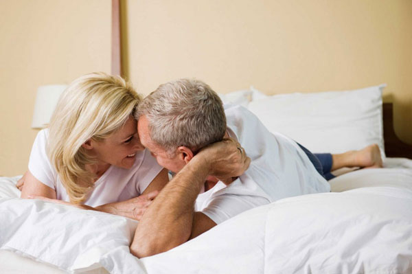 Hoạt động tình dục ở người cao tuổi vẫn được cho là có ý nghĩa vì nếu được duy trì thường xuyên.