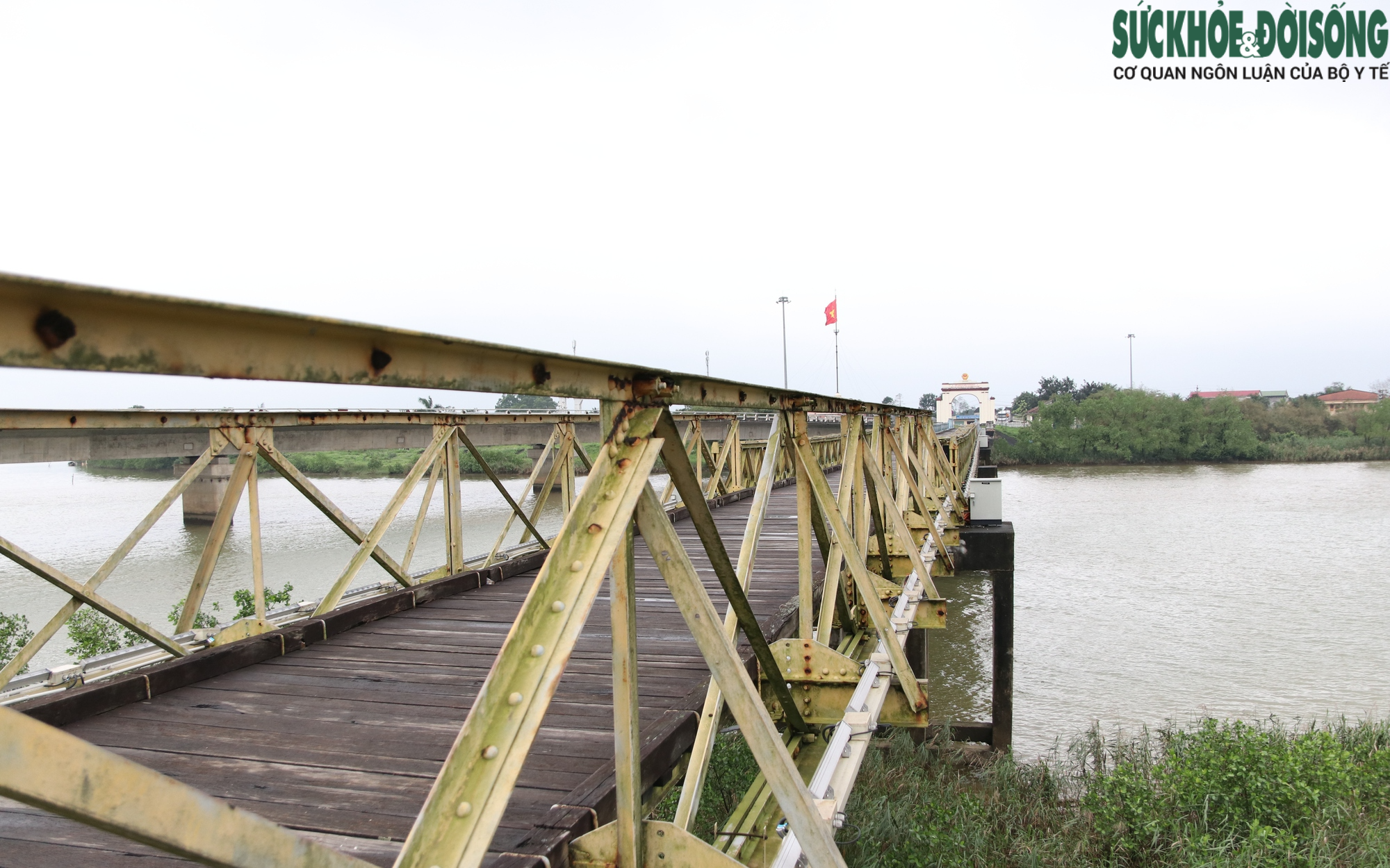 Di tích cầu Hiền Lương lịch sử xuống cấp nhưng chưa thể tu bổ