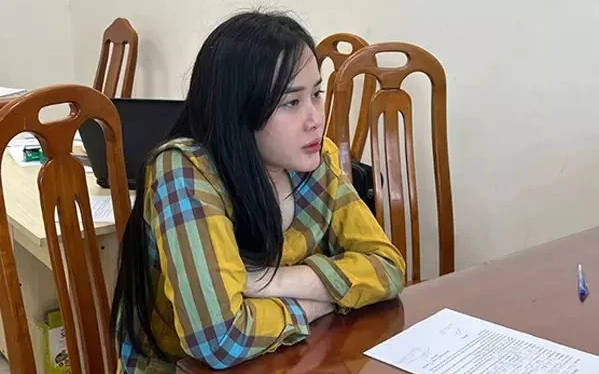 'Hotgirl siêu lừa đảo' Tina Dương bị đề nghị truy tố 2 tội danh