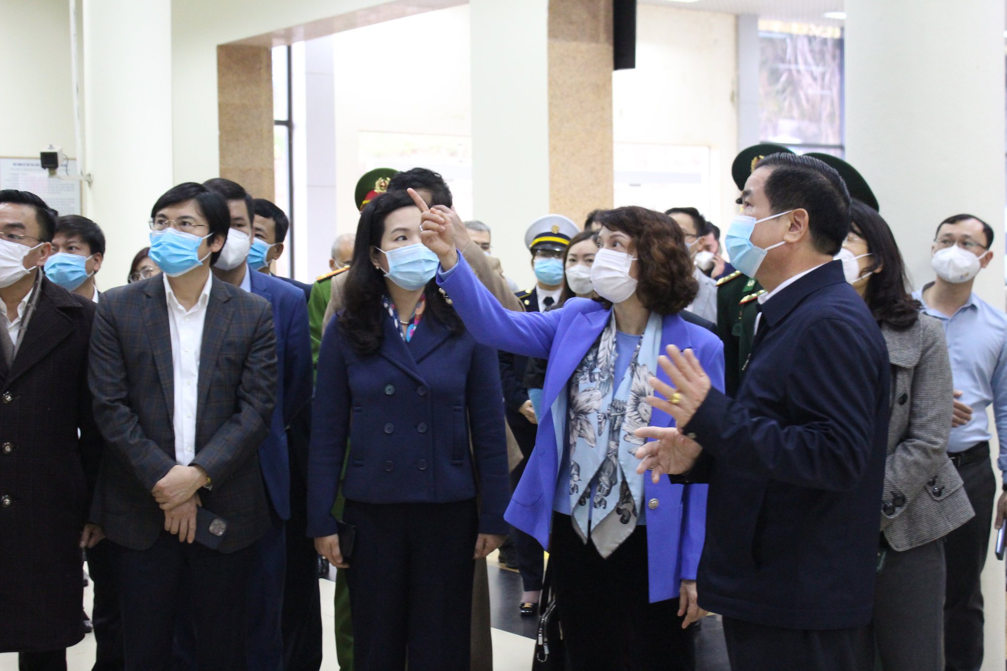 Bộ Y tế đề nghị Quảng Ninh cần tiếp tục tập trung, sẵn sàng ứng phó với dịch - Ảnh 3.