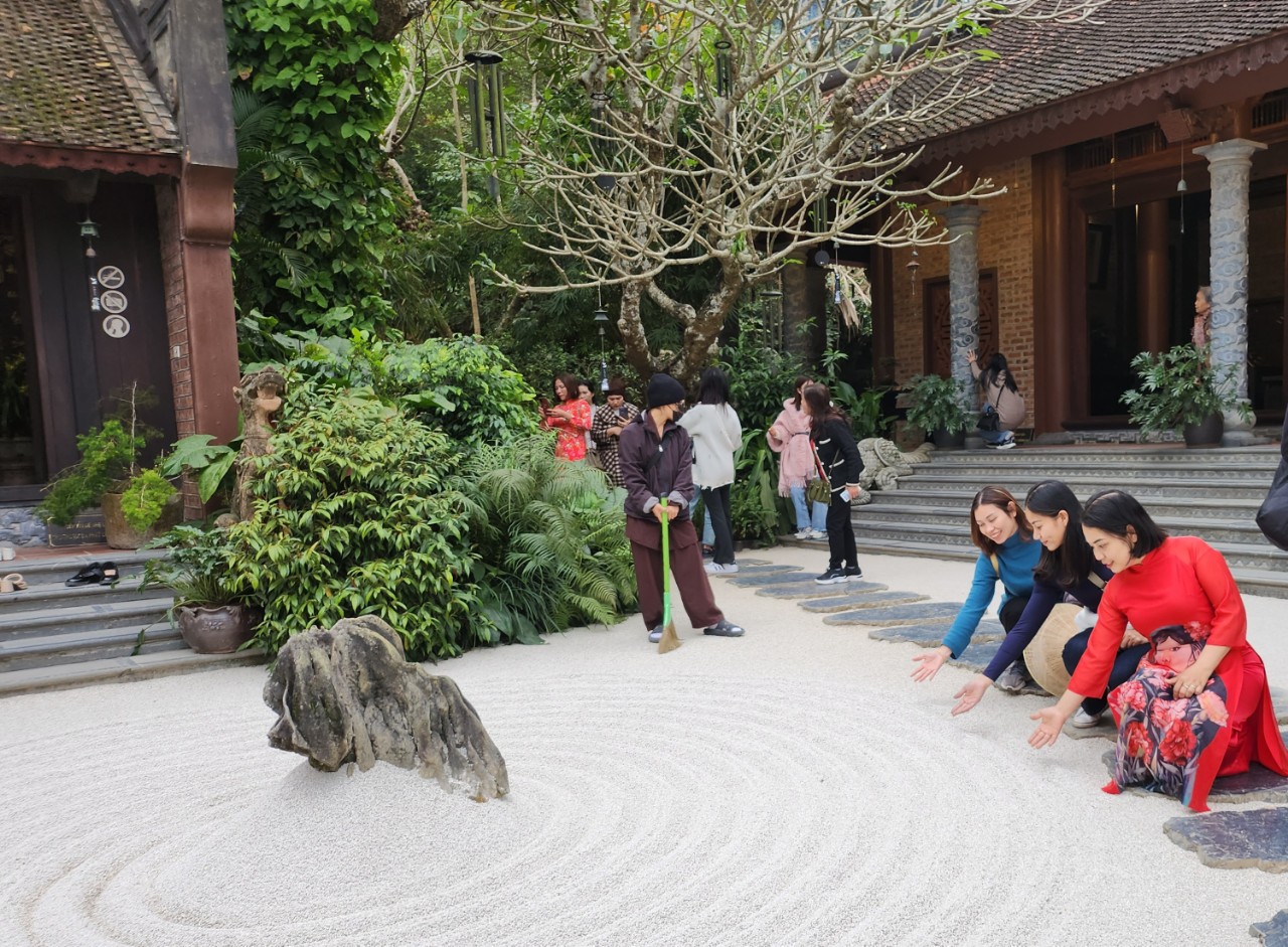 Điểm đi chùa đầu năm 2025: Cầu tài lộc, cầu may, cầu duyên