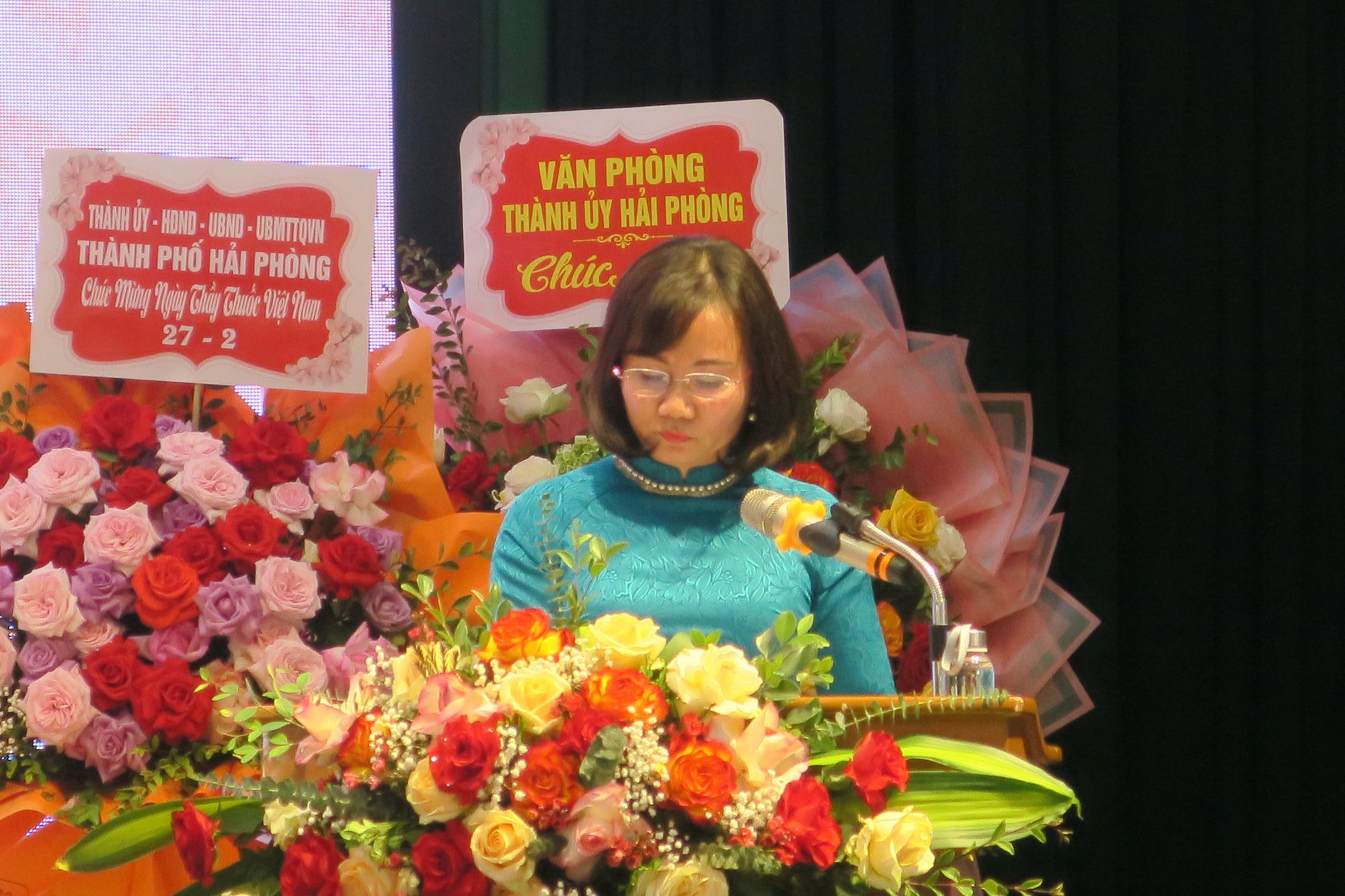 Kỷ niệm 68 năm Ngày Thầy thuốc Việt Nam: Sở Y tế Hải Phòng nhận Cờ dẫn đầu phong trào thi đua yêu nước  - Ảnh 4.