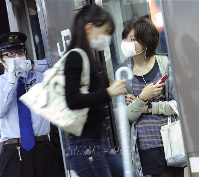 Số ca mắc cúm tại Nhật Bản gia tăng lên mức cảnh báo - Ảnh 1.