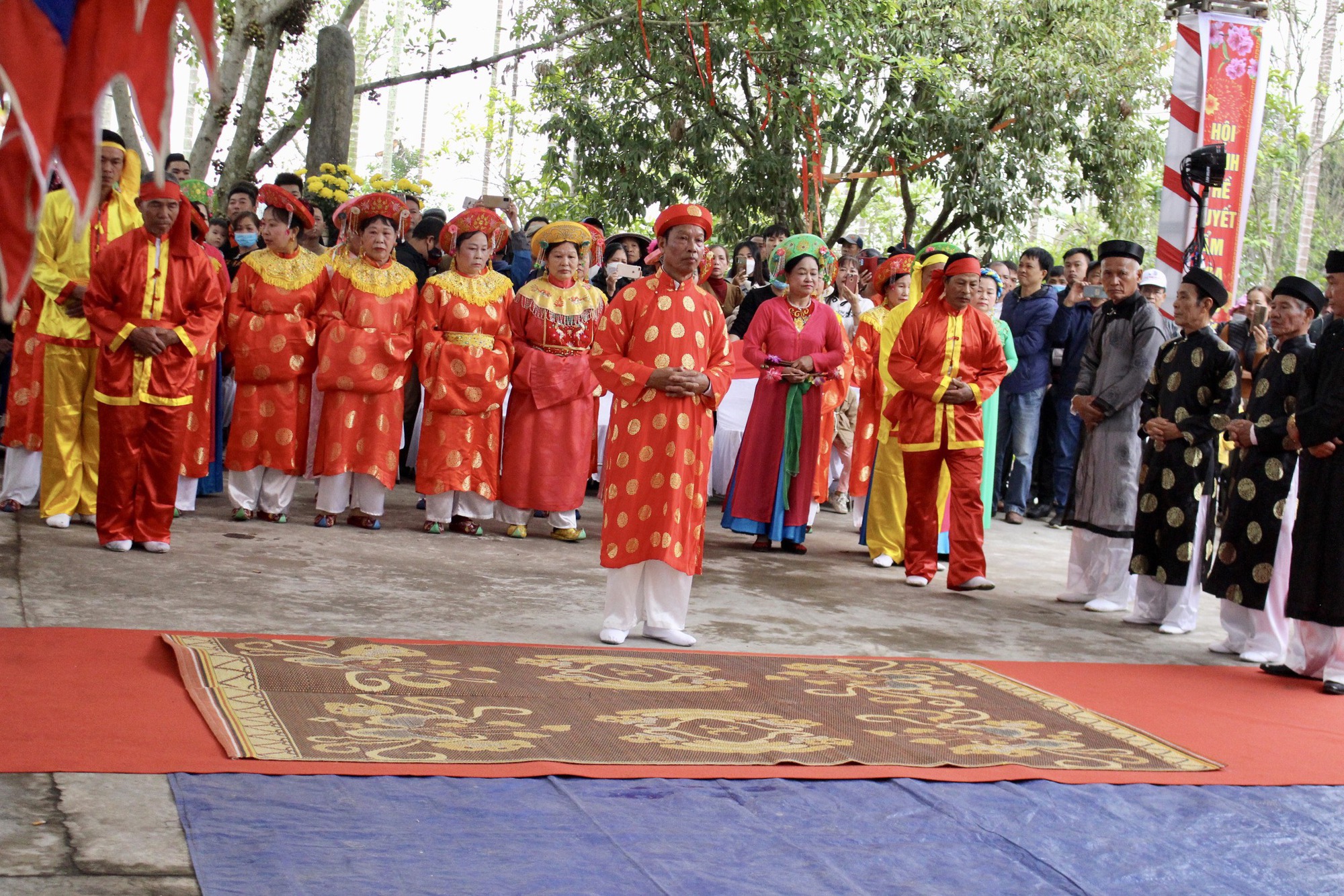 Hải Phòng: Vẫn mong lời thề của những chức sắc lớn hơn - Ảnh 4.