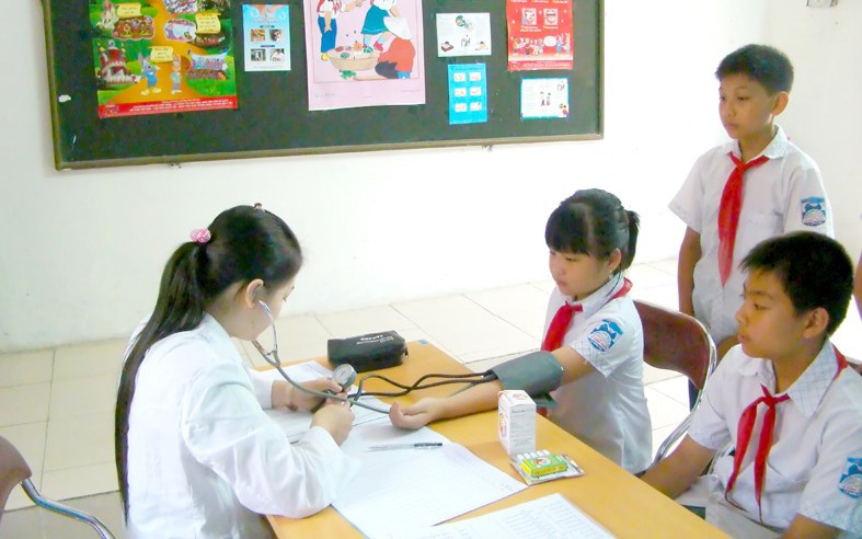Nhiều tỉnh, thành phố có chính sách hỗ trợ thêm mức đóng BHYT cho HSSV