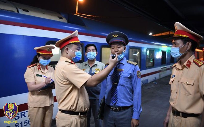 Kiểm soát nồng độ cồn trên tất cả các tuyến đường bộ, đường sắt, đường thủy