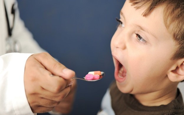 Tự cho trẻ uống thuốc cầm tiêu chảy có thể nguy hiểm đến tính mạng
