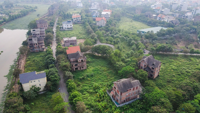 Một dự án bị bỏ hoang trên địa bàn huyện Mê Linh - Hà Nội.