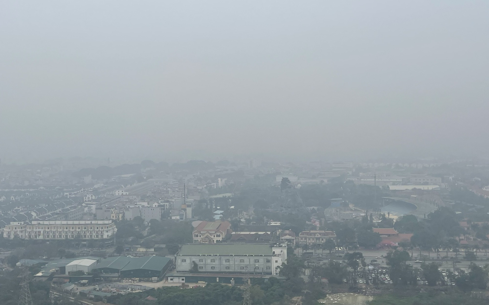 Hà Nội ô nhiễm không khí nghiêm trọng, chuyên gia khuyến cáo