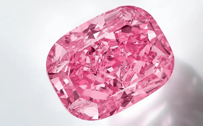 Những viên kim cương quý hiếm và đắt giá nhất thế giới