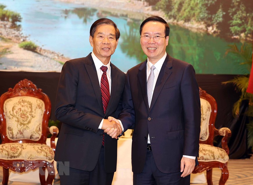 Hoạt động của Chủ tịch nước Võ Văn Thưởng tại Lào trong chiều 10/4 - Ảnh 1.