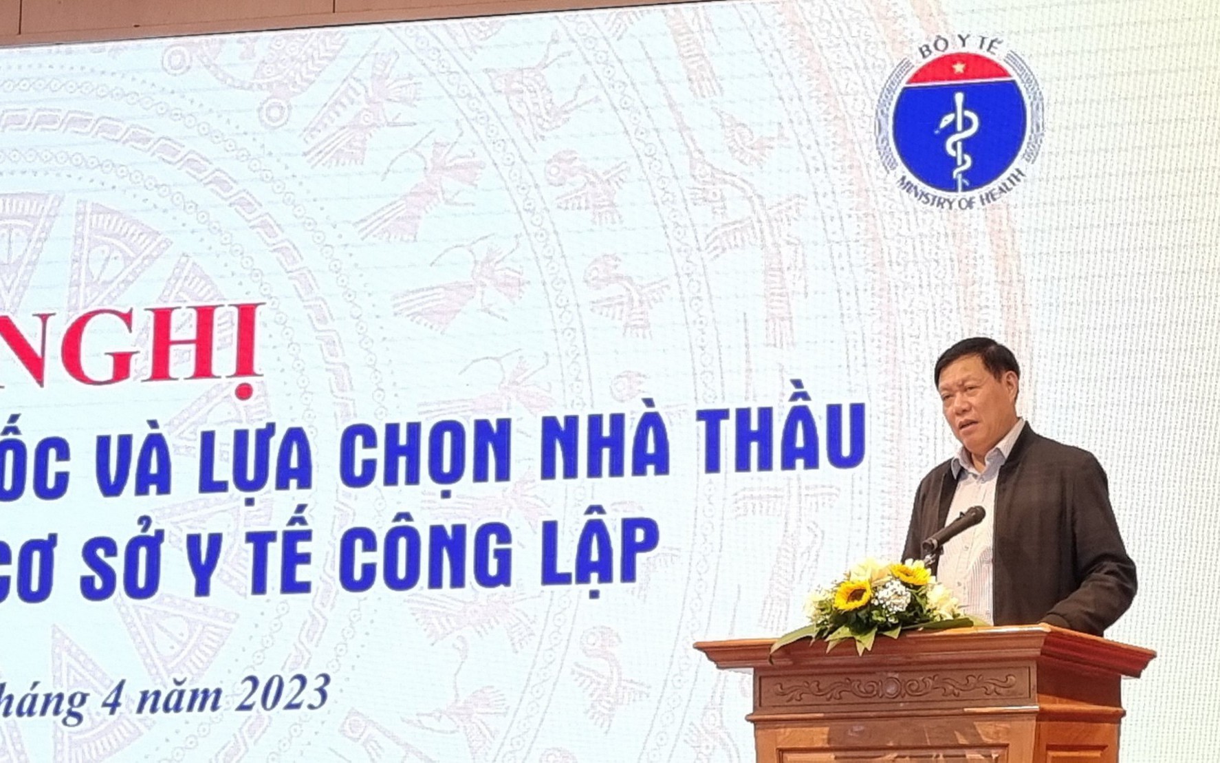 Thứ trưởng Đỗ Xuân Tuyên: Bộ Y tế đã rất nỗ lực tháo gỡ các khó khăn trong mua sắm, đấu thầu thuốc, vật tư y tế