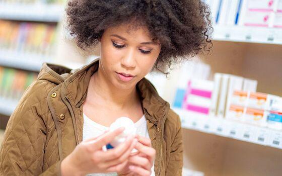 Thiếu kẽm ở trẻ: Dấu hiệu, nguyên nhân và cách bổ sung đúng- Ảnh 1. Bổ sung kẽm và đồng, nên uống cách nhau 2 giờ