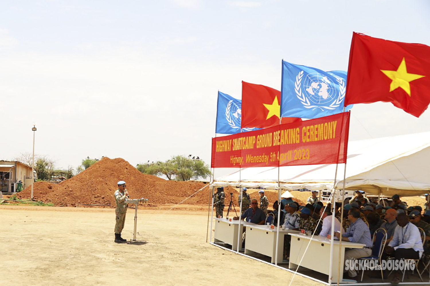 Xây dựng doanh trại thông minh cho đội công binh Việt Nam ở Abyei - Ảnh 2.