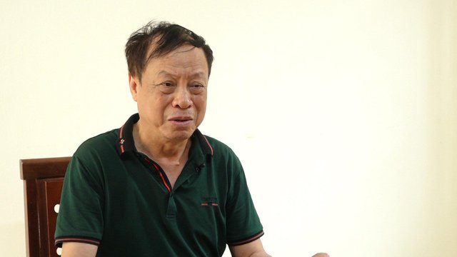 Ông Hoàng Ngọc Vĩnh tại cơ quan công an.