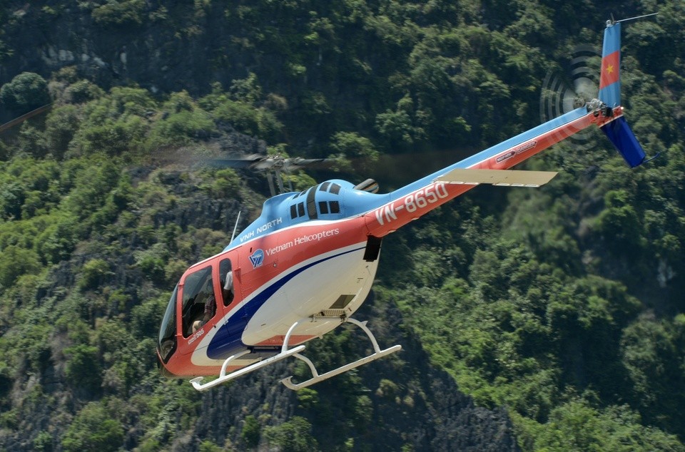 Tin mới về chi trả bảo hiểm vụ rơi máy bay trực thăng Bell 505 - Ảnh 1.
