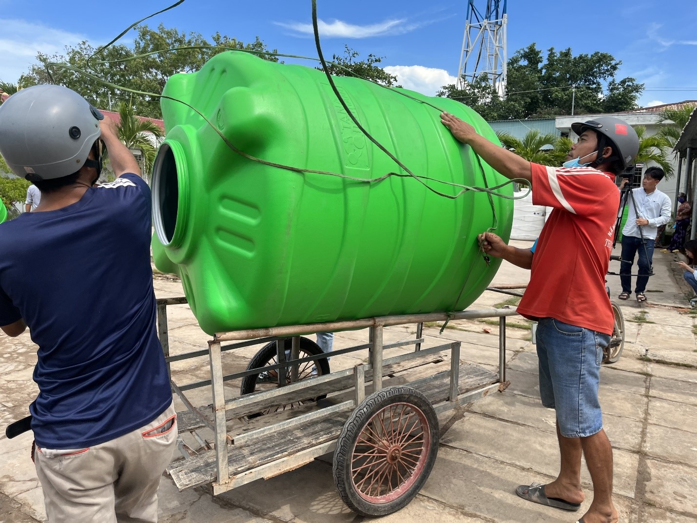 Chủ động nguồn nước sinh hoạt, ứng phó với hạn, mặn - Ảnh 6.