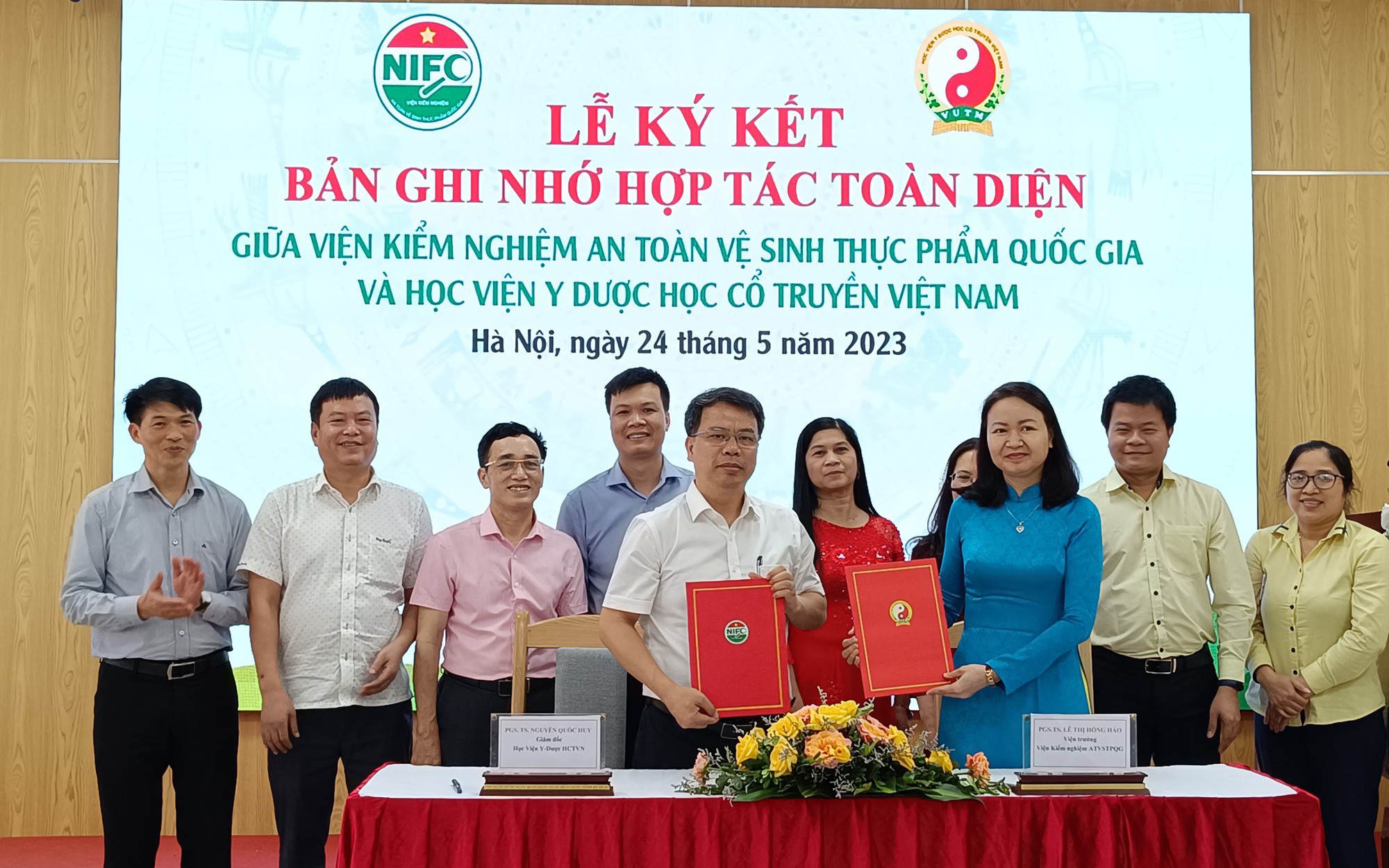 Chuyển đổi số trong đào tạo và nghiên cứu Y Dược học cổ truyền: Hướng tới Học viện số thông minh- Ảnh 3. Chuyển đổi số trong đào tạo và nghiên cứu Y Dược học cổ truyền: Hướng tới Học viện số thông minh- Ảnh 3.