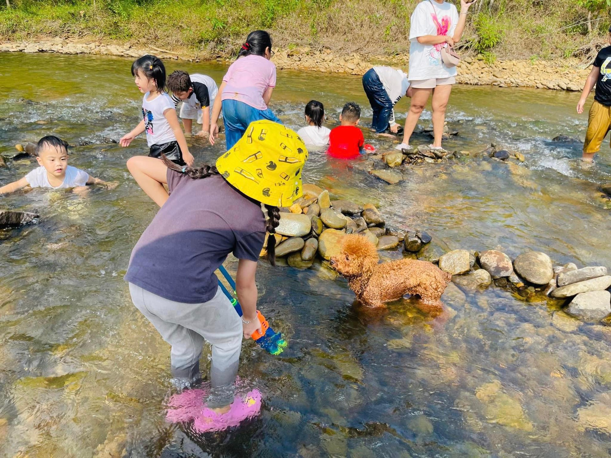 Phụ huynh nên cho con làm gì vào kỳ nghỉ hè?