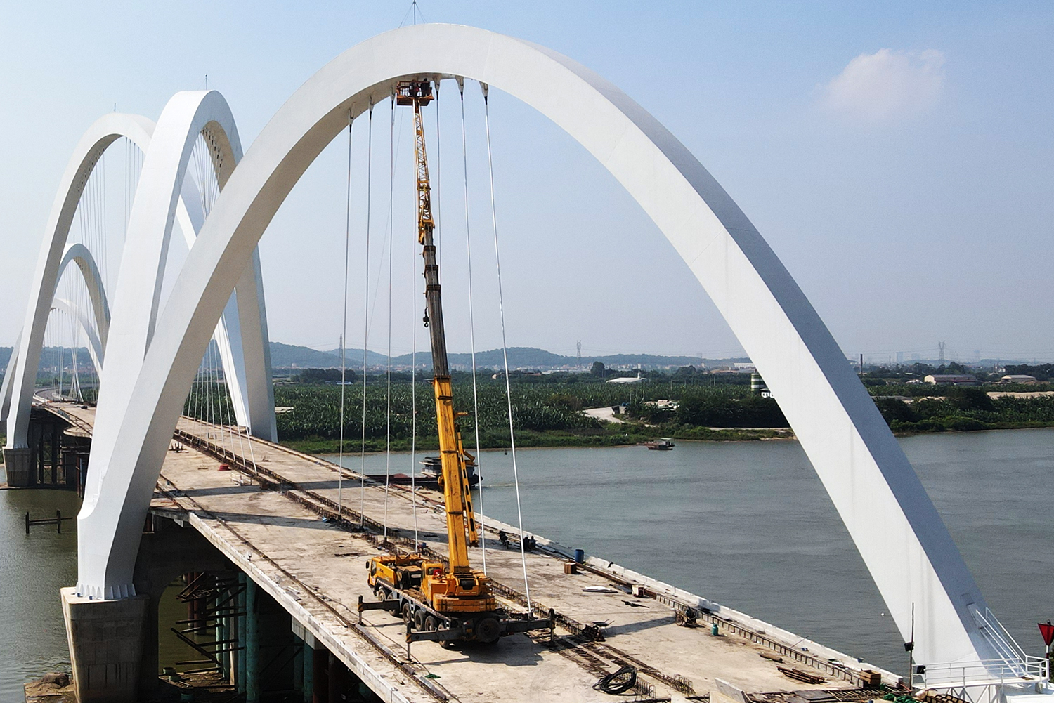 Chiêm ngưỡng cây cầu với 5 vòm thép cao nhất Việt Nam  - Ảnh 9.
