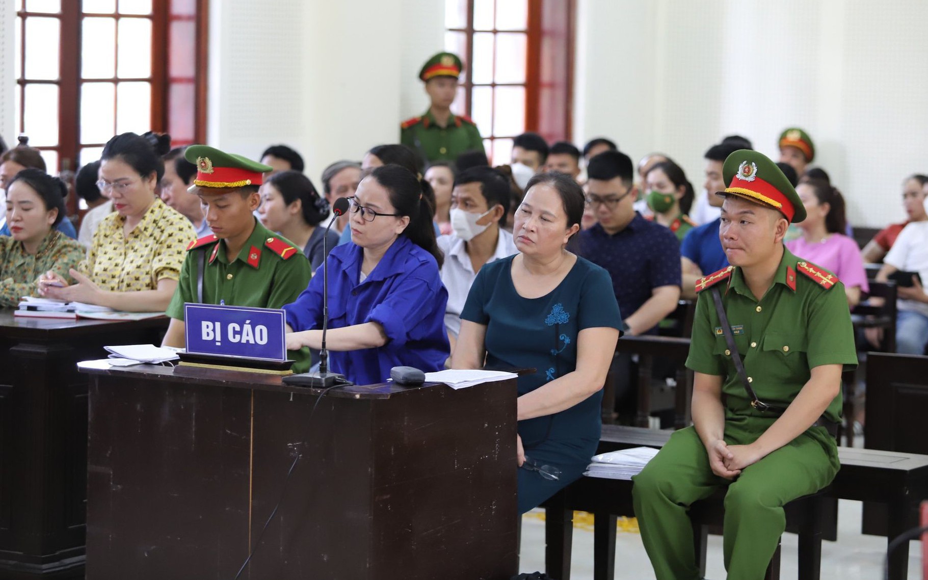 Xét xử cô giáo Lê Thị Dung: Đề nghị hủy án sơ thẩm