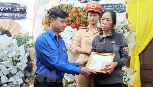 Đắk Lắk: Các chiến sỹ Công an dũng cảm hy sinh vì bình yên buôn làng - Ảnh 2.