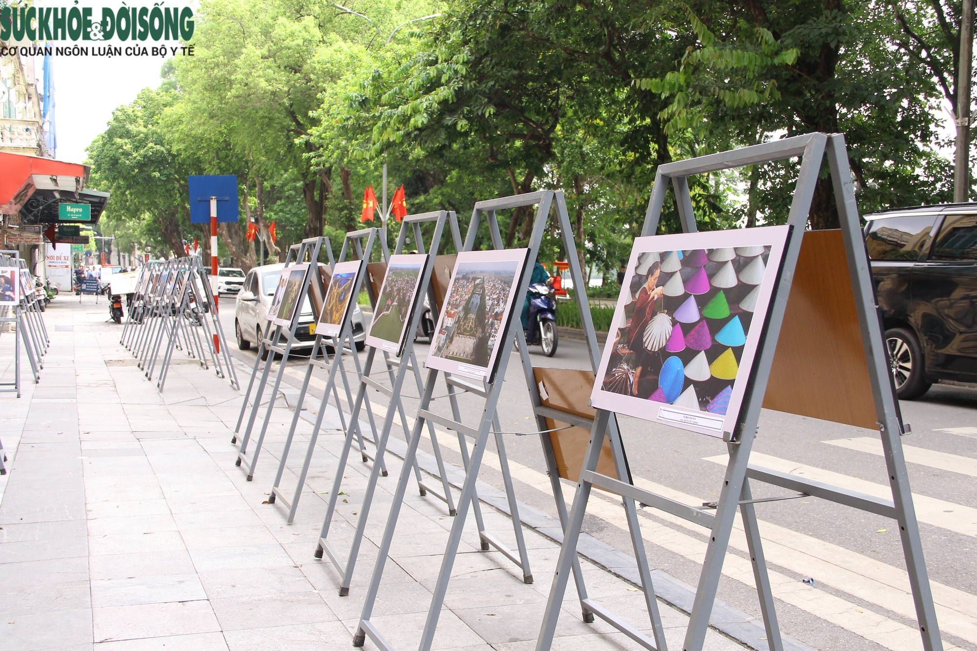 Độc đáo triển lãm ảnh nhân kỷ niệm 98 năm Ngày Báo chí cách mạng Việt Nam - Ảnh 4.