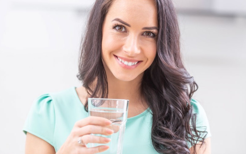 3 lưu ý quan trọng khi uống nước trong mùa hè để tốt cho sức khỏe
