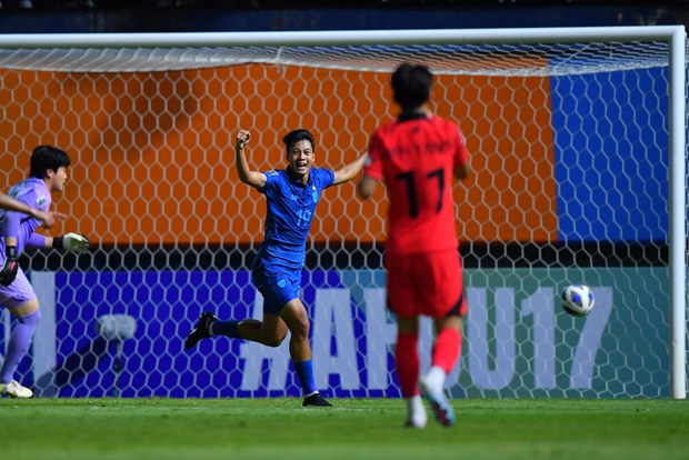 U17 Thái Lan vỡ mộng World Cup sau thảm bại ngay trên sân nhà - Ảnh 2.