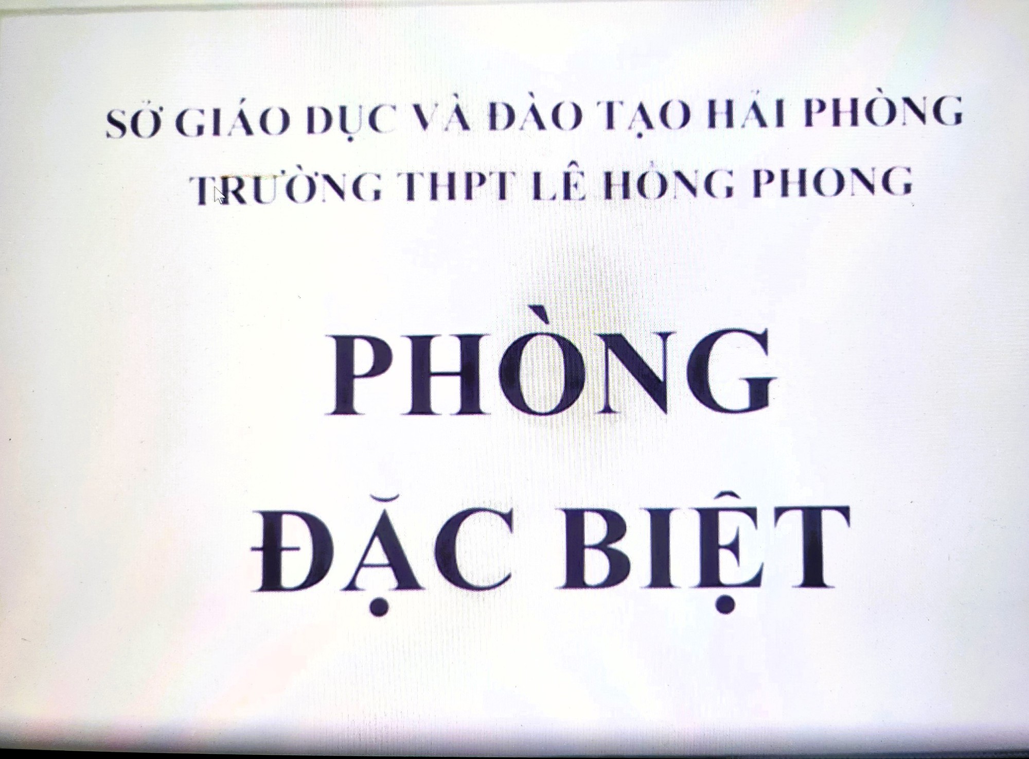 Chuyện ít biết về thí sinh ở phòng thi đặc biệt với sự giám sát của camera, máy ghi âm  - Ảnh 3.