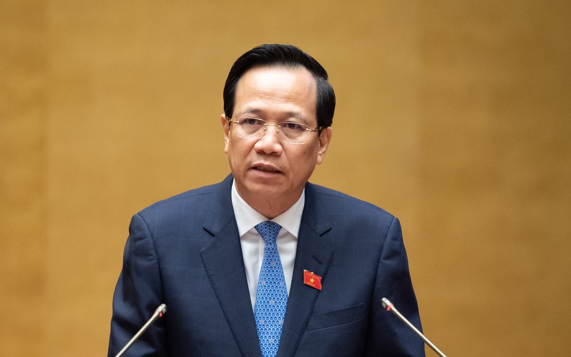 Bộ trưởng Bộ LĐ-TB&XH lý giải thế nào về hơn nửa triệu người mất việc, giãn việc, thiếu việc làm?
