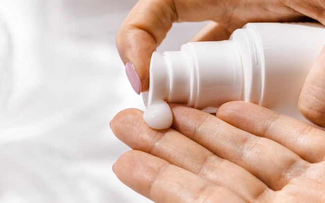 Thu hồi toàn quốc lô mỹ phẩm kem chống nắng không đạt chất lượng