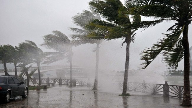 Hình ảnh bão số 9 tàn phá các tỉnh miền Trung