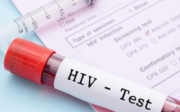 5 quan niệm sai lầm về HIV cần loại bỏ