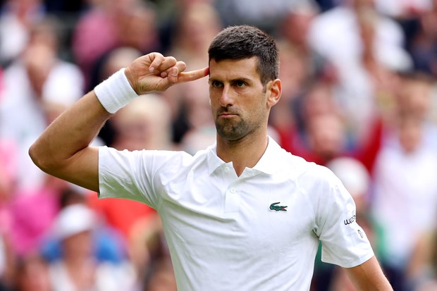 Djokovic lập kỷ lục, tranh ngôi vương Wimbledon với Alcaraz - Ảnh 2.