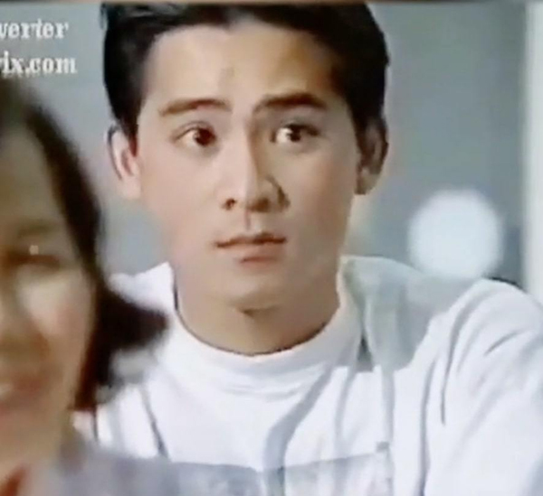Ngoại hình khác lạ của tài tử điện ảnh thập niên 90 từng là 'chàng thơ' của Việt Trinh, Trương Ngọc Ánh - Ảnh 2.
