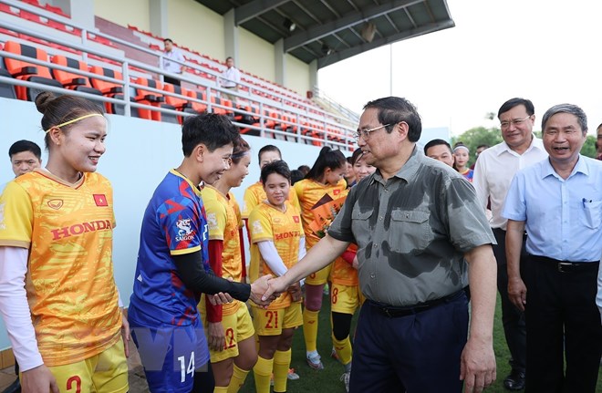 Thủ tướng gặp mặt, động viên Đội tuyển Bóng đá Nữ Việt Nam - Ảnh 3.
